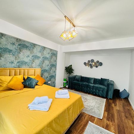 Luxury Apartment Sinuhe Brașov Exterior foto