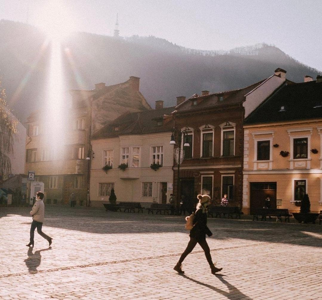 Luxury Apartment Sinuhe Brașov Exterior foto